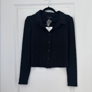 Beautiful Black Button-Up Lace Top Design details